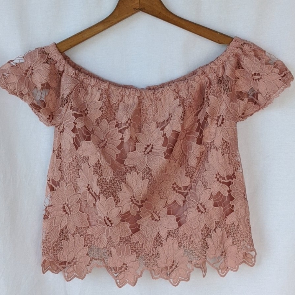 Kendall & Kylie Pink Floral Lace Top, sz: S - Picture 2 of 9